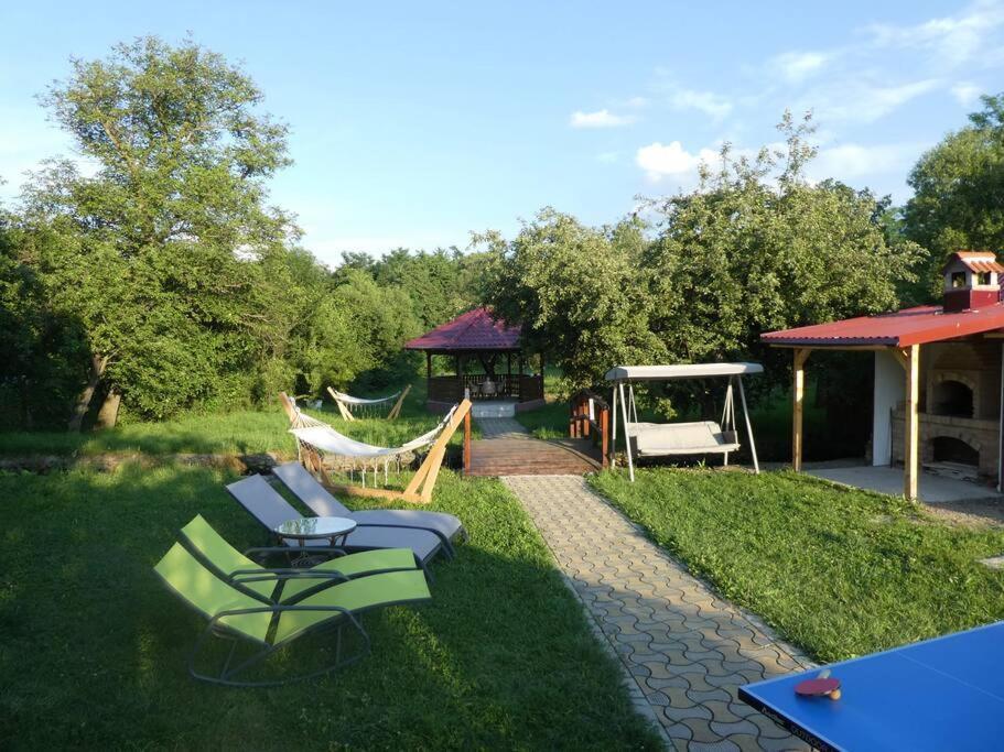 Horace Guesthouse Pool & Hot Tub & Bikes & River Dejani Eksteriør billede